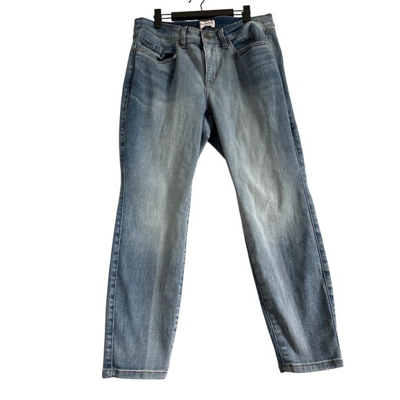 Lane Bryant Flex Magic Jeans Mid-Rise Ankle Whiskering Two Tone Blues 12 SHORT - Picture 1 of 5